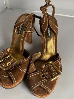 Dolce & Gabbana VTG suede buckle open toe strap heels 36